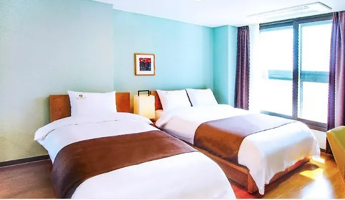 Plea De Blanc & Hotel Pusan